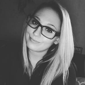 Meet your Posher, Hillary